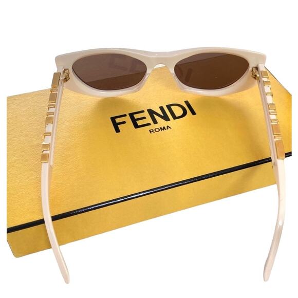 Fendace Cat Eye Ivory White Gold Logo Sunglasses Fendi Versace - Picture 3 of 8